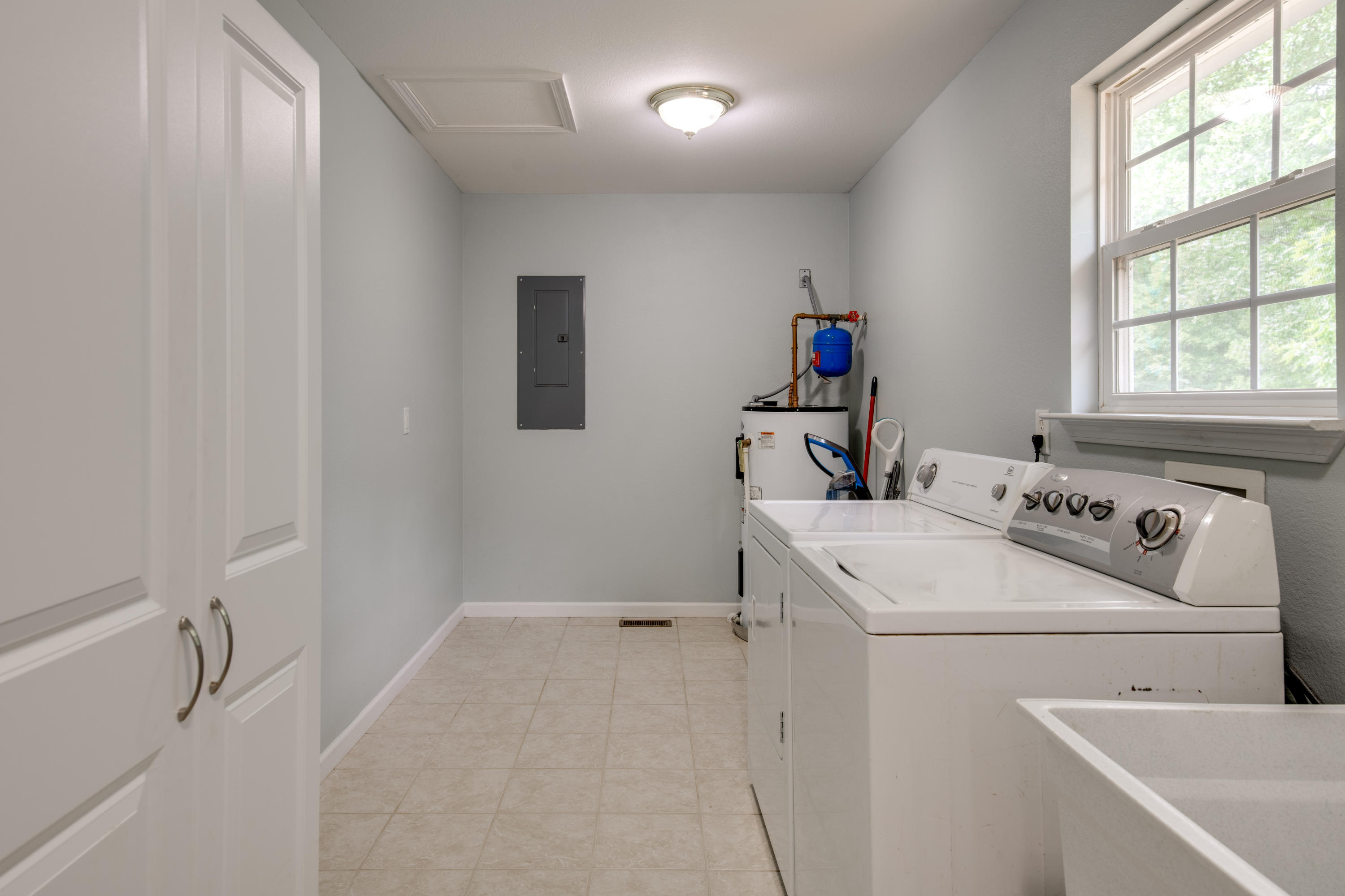 142 Pine Ridge Drive Dayton, TN 37321 - Photo 24 of 30 D85_2253