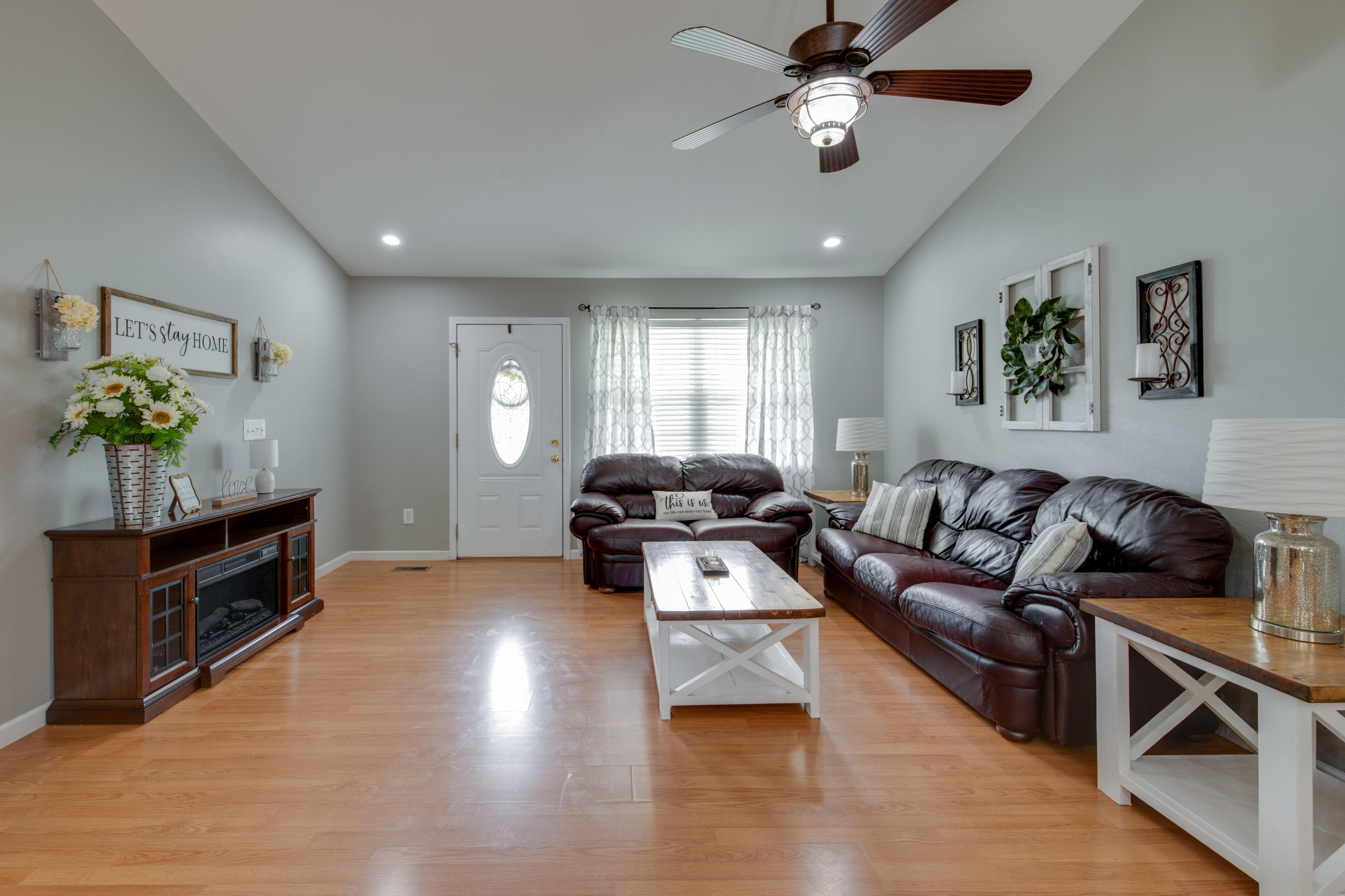 142 Pine Ridge Drive Dayton, TN 37321 - Photo 4 of 30 D85_2302