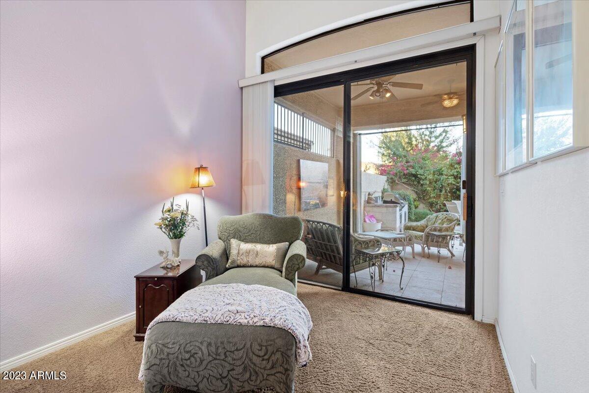 8100 East Camelback Road, Unit 101 Scottsdale, AZ 85251 - Photo 21 of 43 21-Primary Bedroom