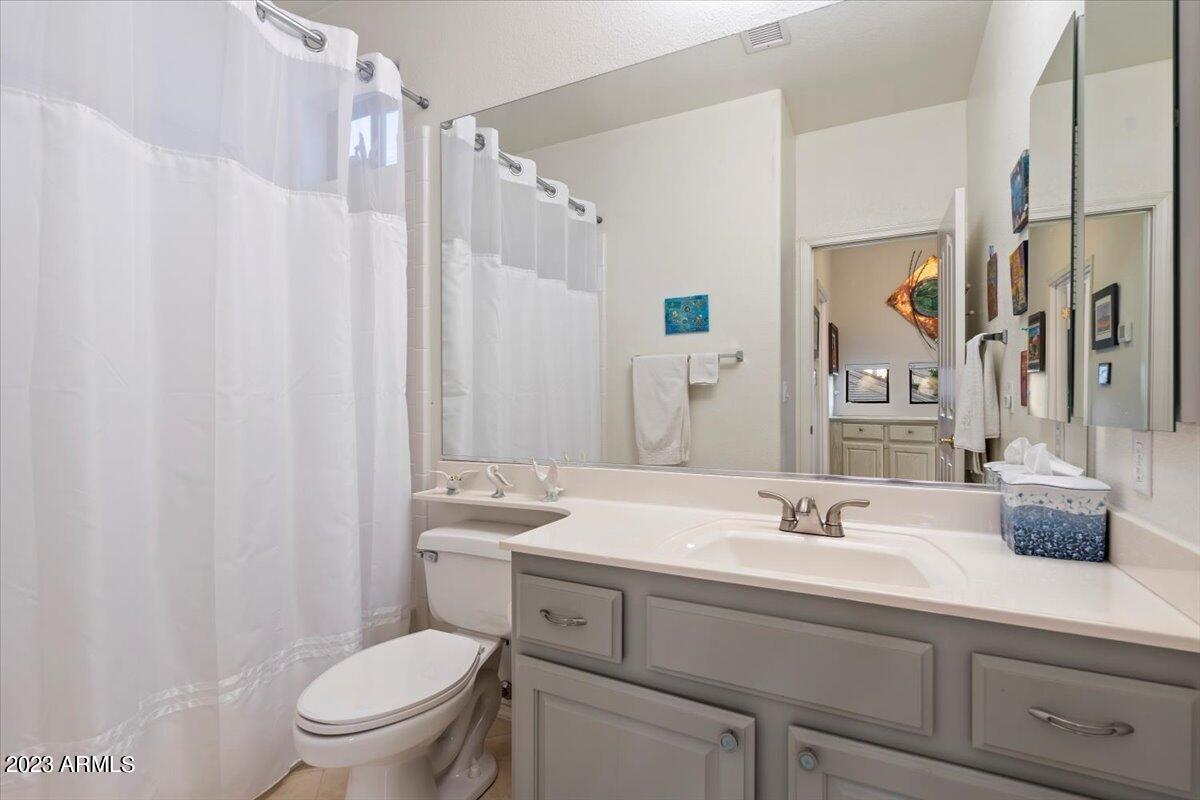 8100 East Camelback Road, Unit 101 Scottsdale, AZ 85251 - Photo 33 of 43 33-Bathroom