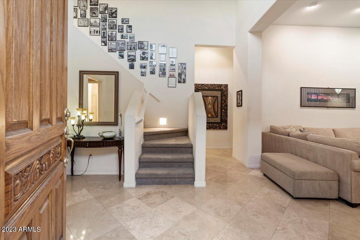8100 East Camelback Road, Unit 101 Scottsdale, AZ 85251 - Photo 5 of 43 05-Foyer