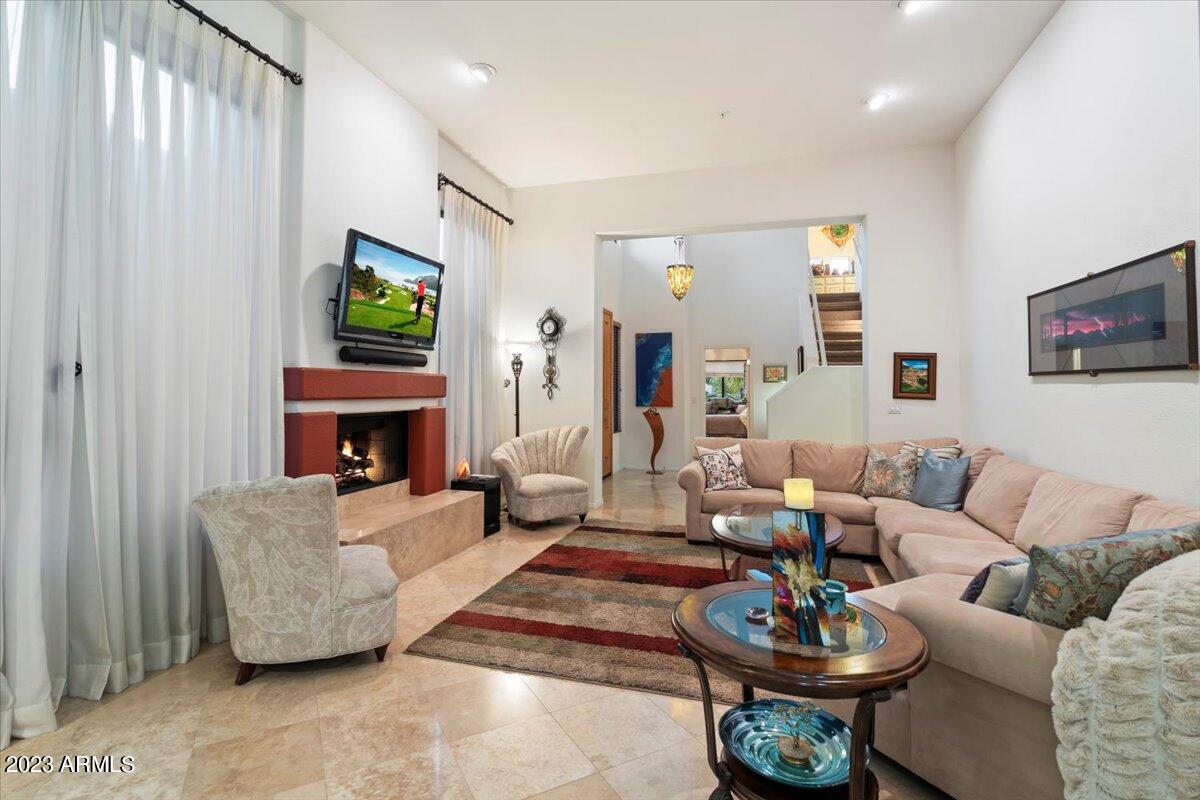 8100 East Camelback Road, Unit 101 Scottsdale, AZ 85251 - Photo 10 of 43 10-Living Room