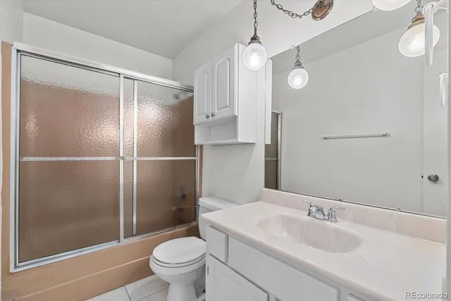 a view of a room with an empty space