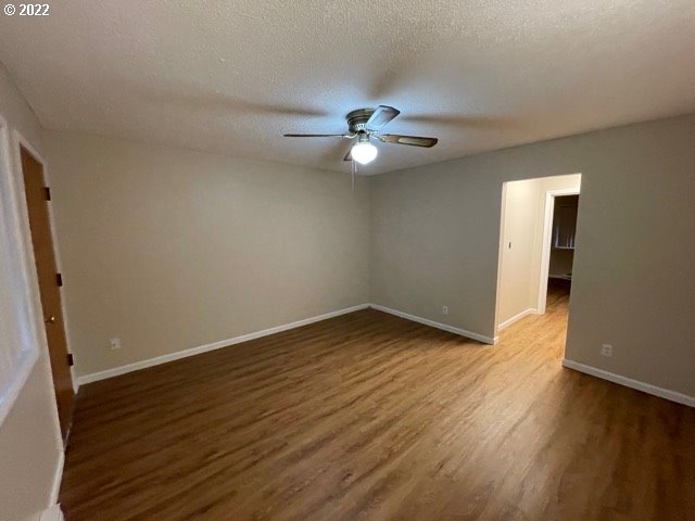 10656 Highway 126 Mapleton, OR 97453 - Photo 10 of 16 Gallery Image 10
