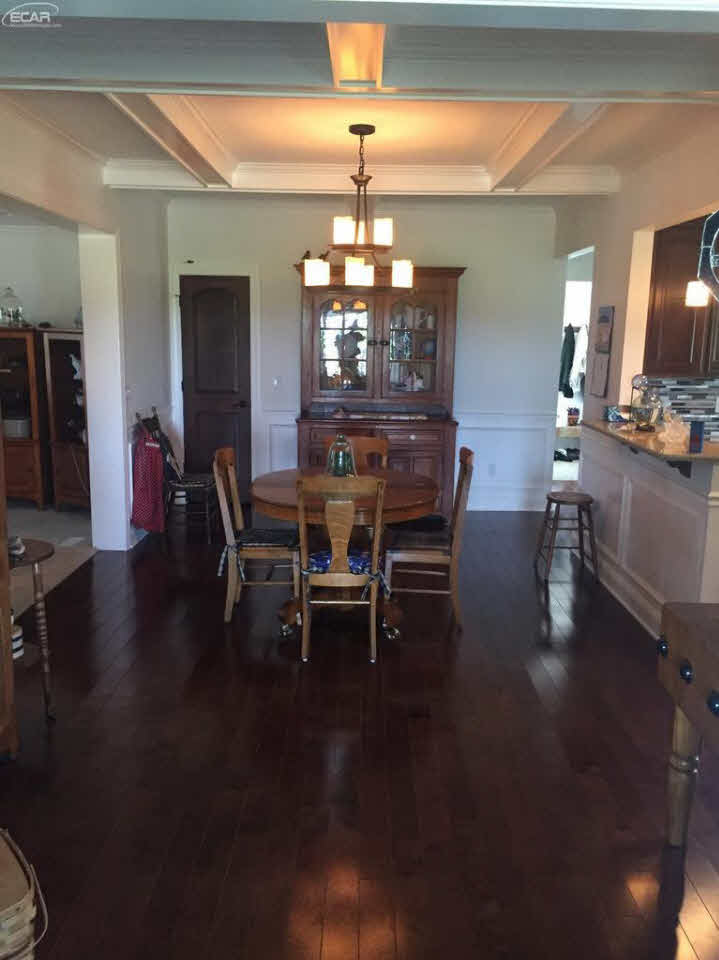 5538 East Burt Road Birch Run, MI 48415 - Photo 9 of 30 21350463-8.JPG