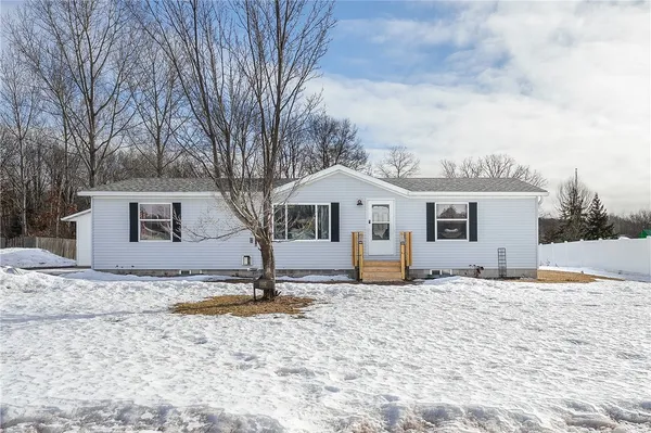 $285,000 | 1102 Whitetail Street, Spooner, WI 54801