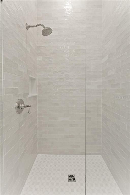 847 Belcher Road Boca Grande, FL 33921 - Photo 38 of 74 a bathroom with a shower