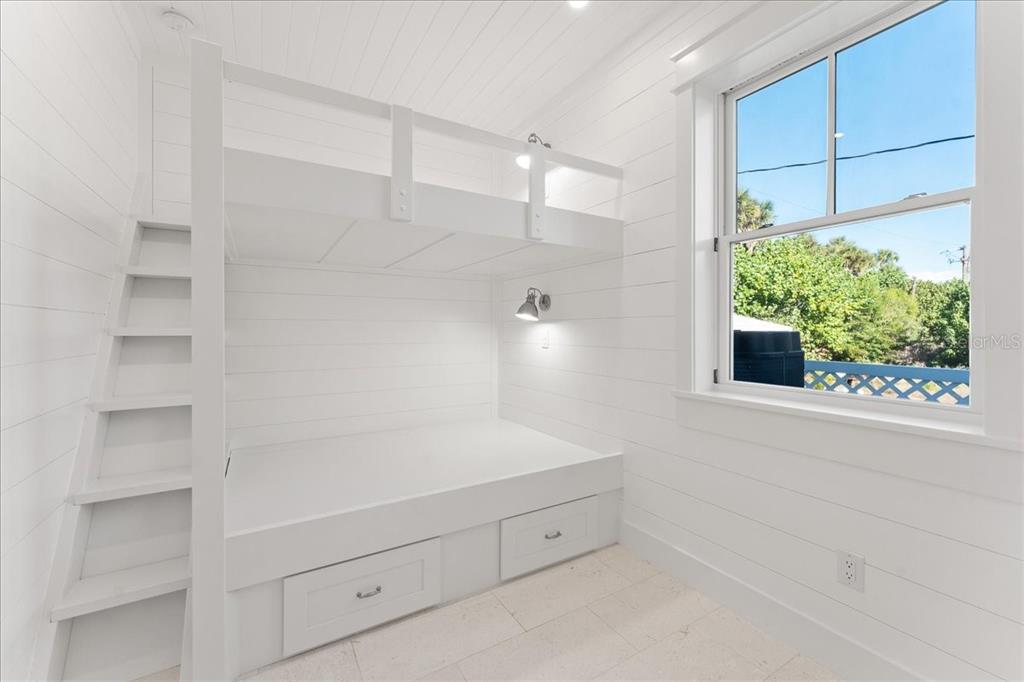 847 Belcher Road Boca Grande, FL 33921 - Photo 60 of 99 a bathroom with a bathtub and shower