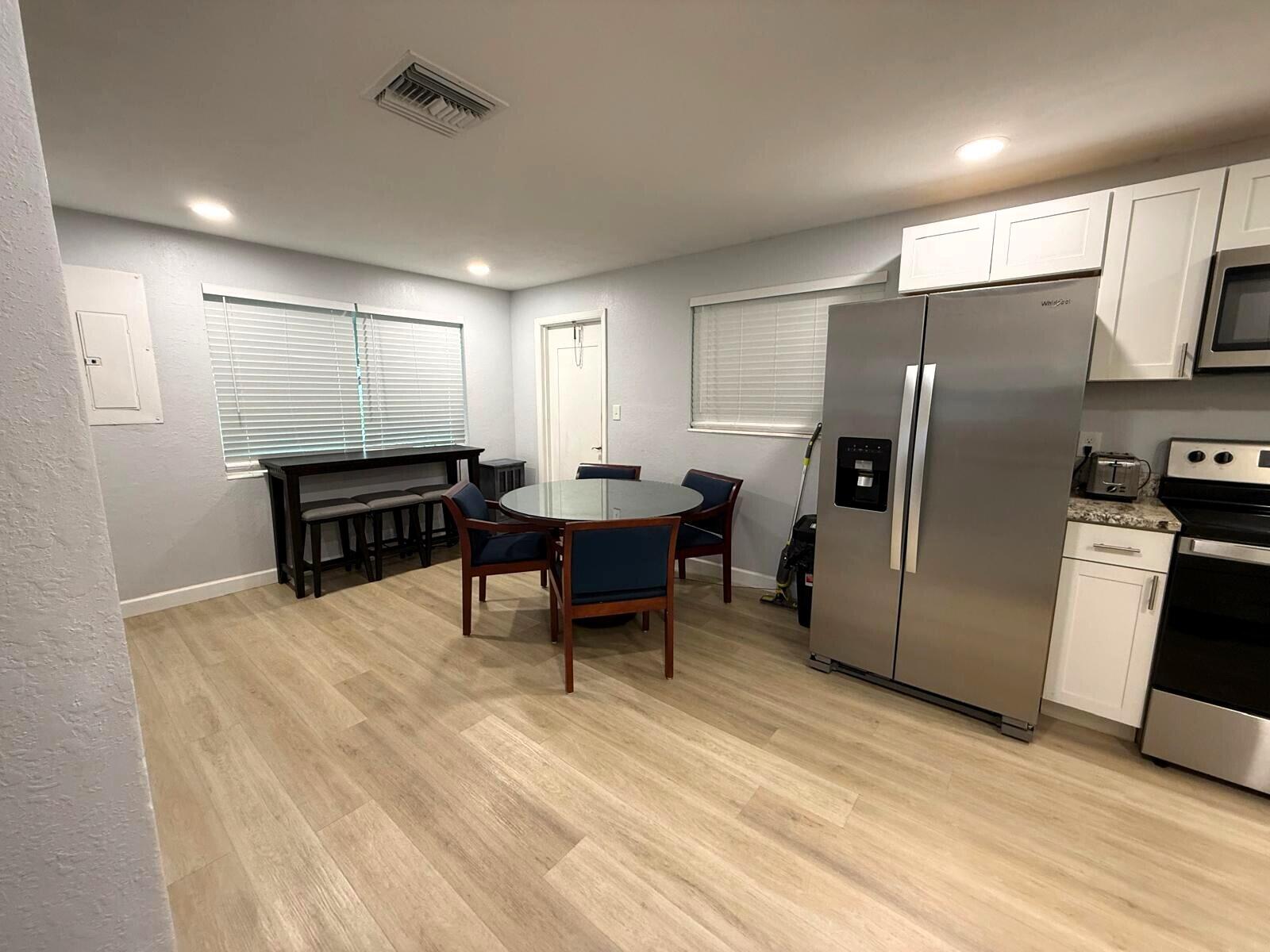 9015 Twig Road Wellington, FL 33467 - Photo 6 of 16 kitchen2