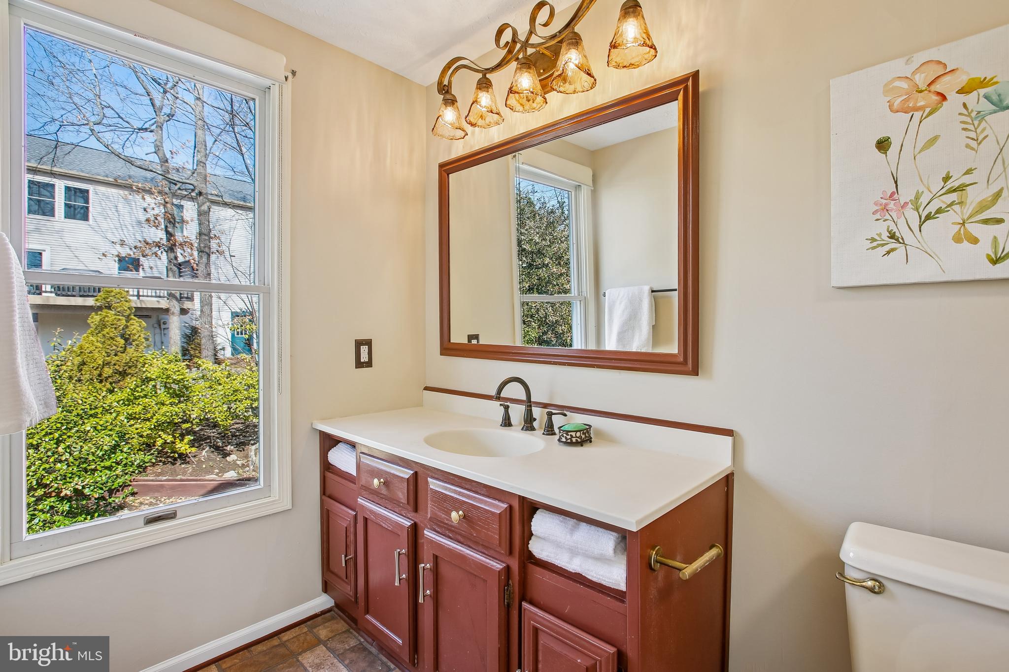 4566 Rincon Place Dumfries, VA 22025 - Photo 19 of 39 Private bath with second spacious vanity