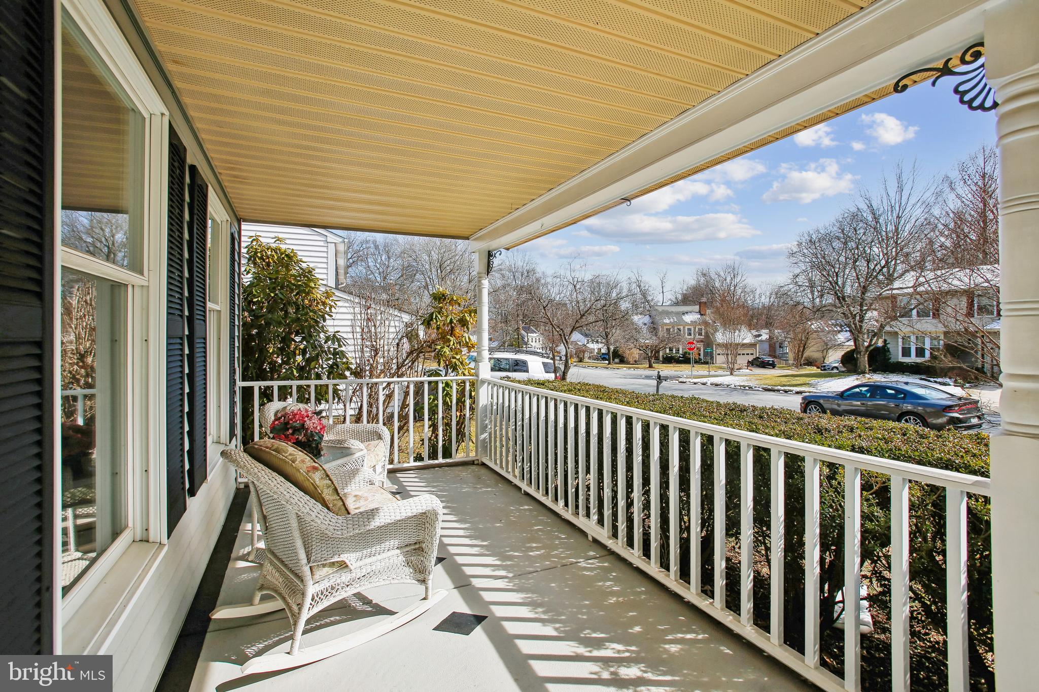 4566 Rincon Place Dumfries, VA 22025 - Photo 6 of 39 Charming front porch