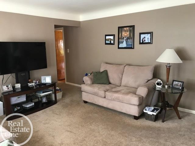 1118 West 13 Mile Road Royal Oak, MI 48073 - Photo 19 of 33