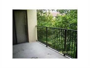 $2,000 | 10101 West Sunrise Boulevard, Unit 205, Plantation, FL 33322