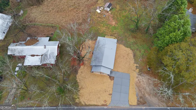view of a house with a yard