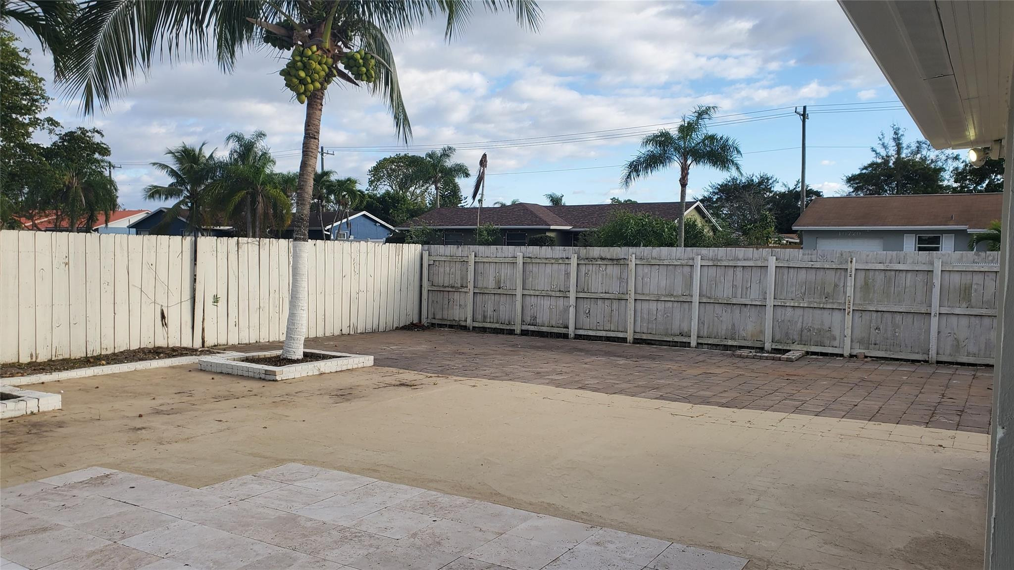 10734 Shady Pond Lane Boca Raton, FL 33428 - Photo 21 of 23 a view of a backyard