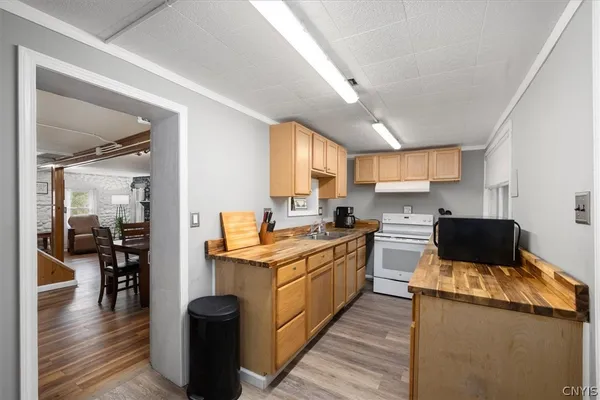 $285,000 | 7 Irish Alley, Forestport, NY 13338