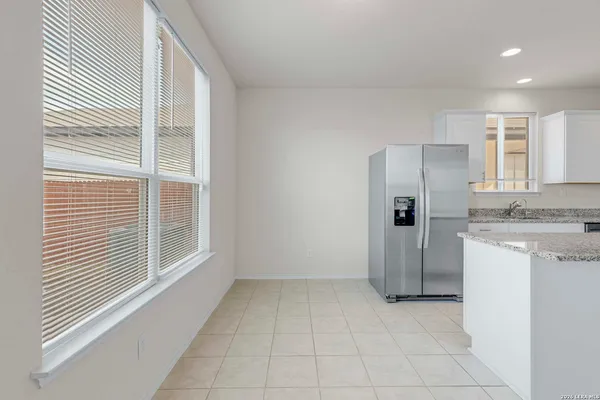 $1,895 | 11239 Long Rider, San Antonio, TX 78254