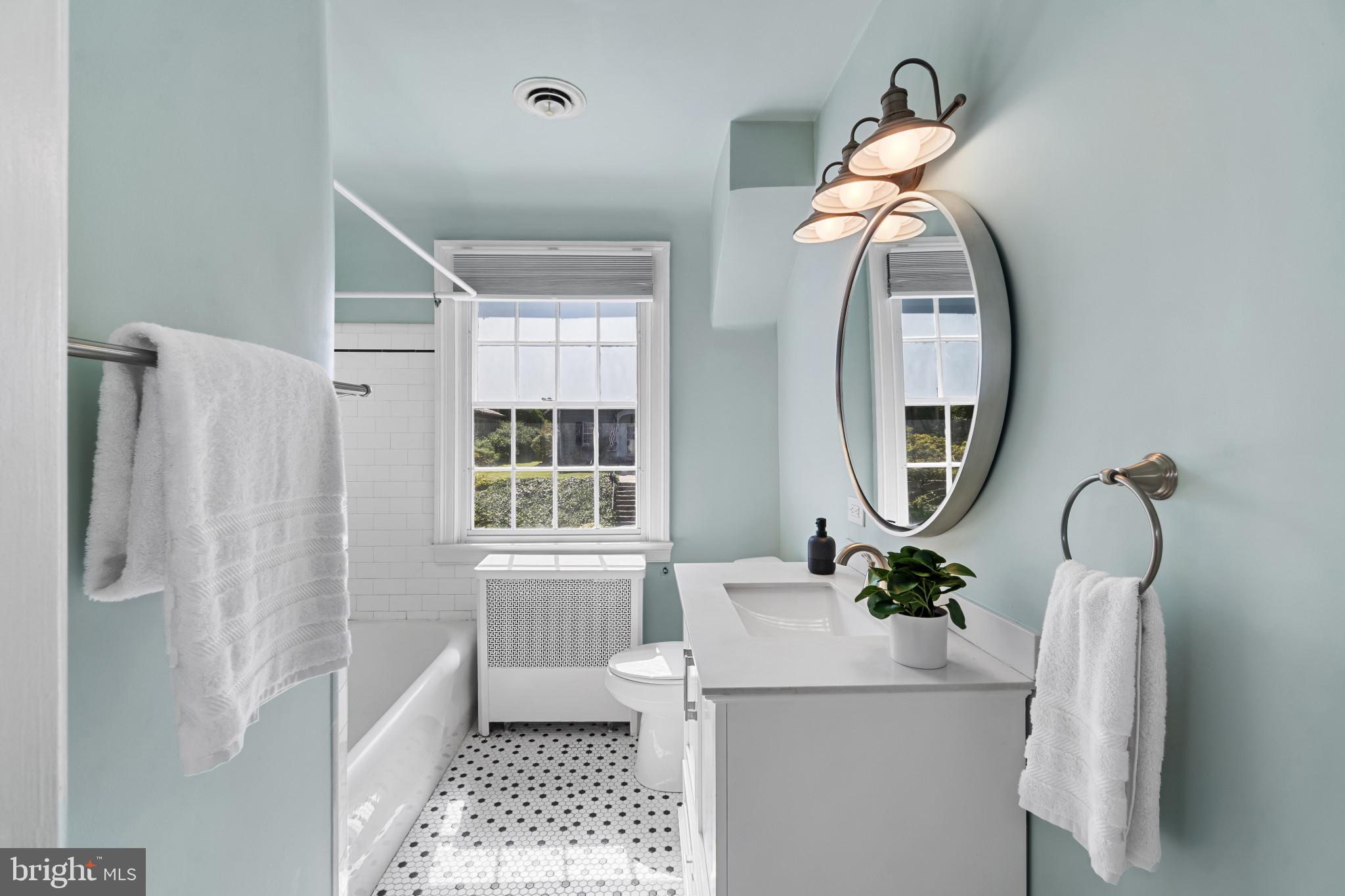 308 Broxton Road Baltimore, MD 21212 - Photo 17 of 34