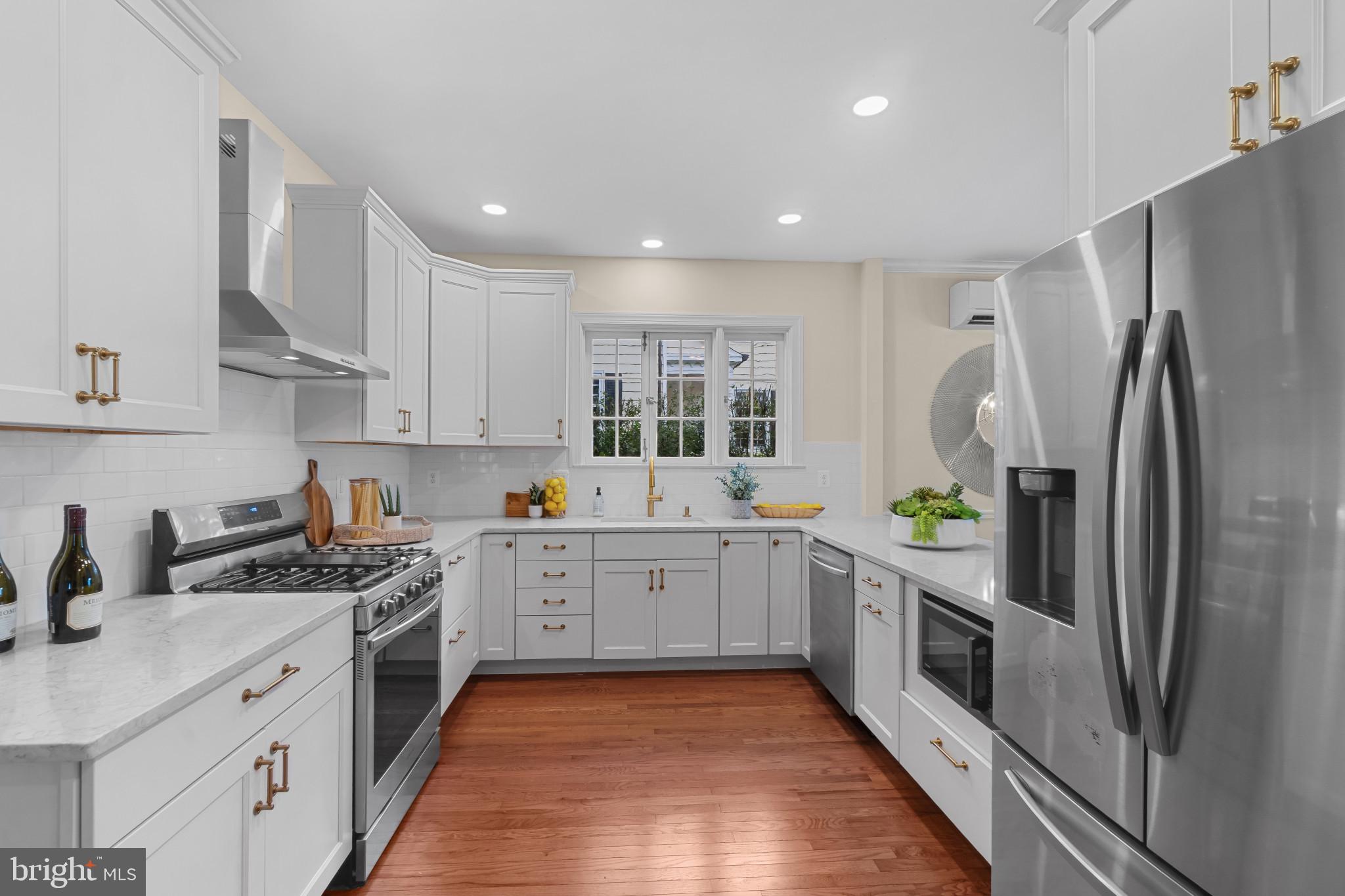 308 Broxton Road Baltimore, MD 21212 - Photo 10 of 34