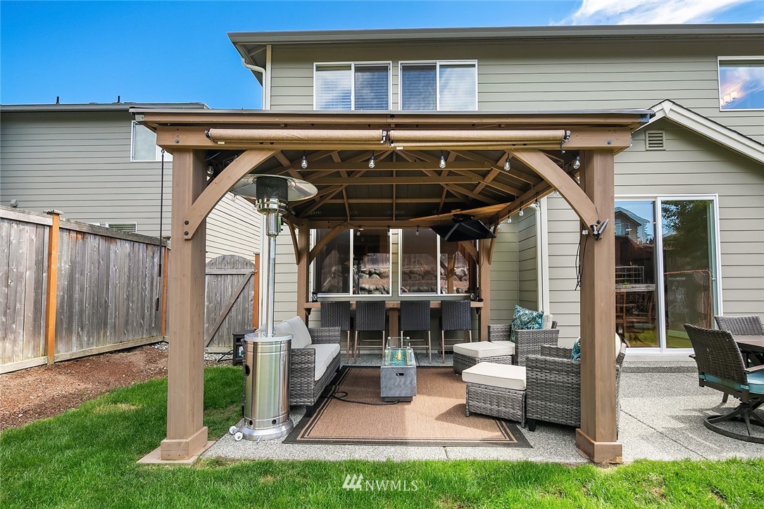 6308 Southeast 2nd Street Renton, WA 98059 - Photo 28 of 29 a view of a house with backyard