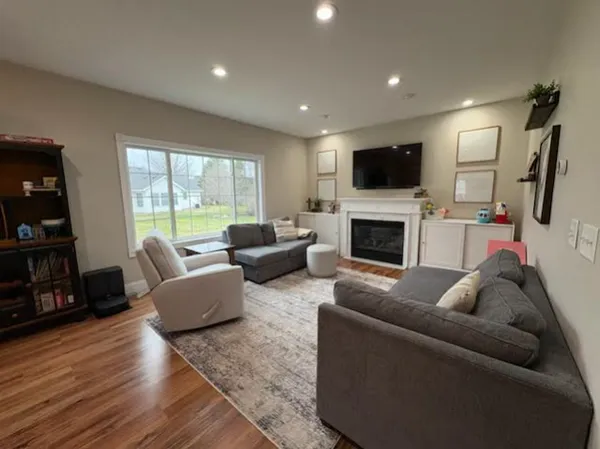 $364,500 | 1305 5th Street Northeast, Waseca, MN 56093