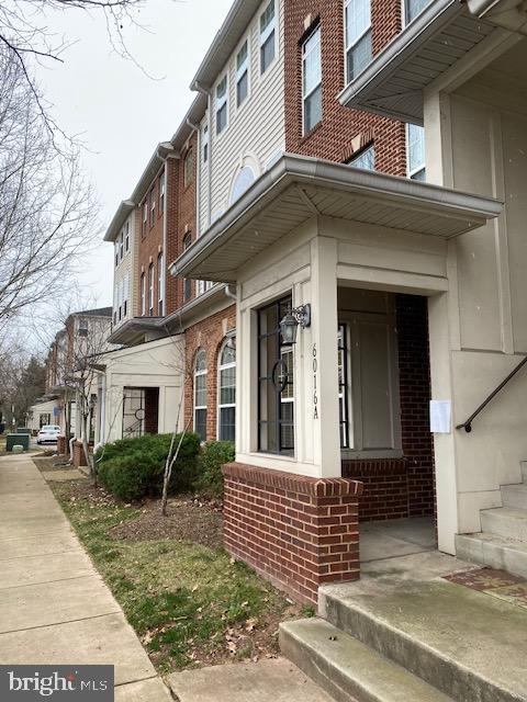 6016 Machen Road, Unit 173 Centreville, VA 20121 - Photo 1 of 14