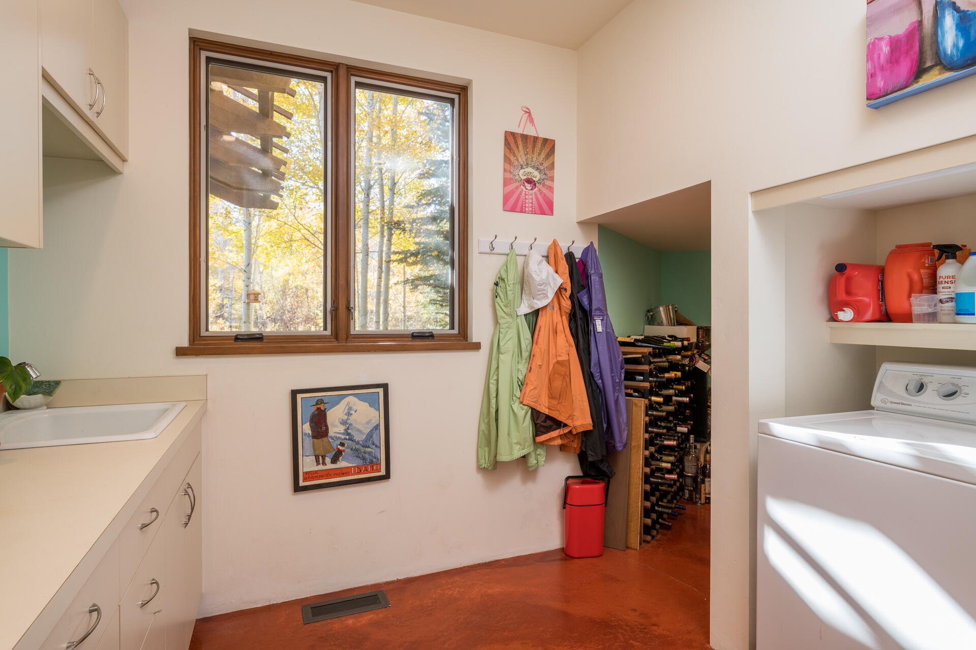 35 Greenhorn Road Blaine County, ID 83333 - Photo 20 of 55 Laundry room with plenty of storage