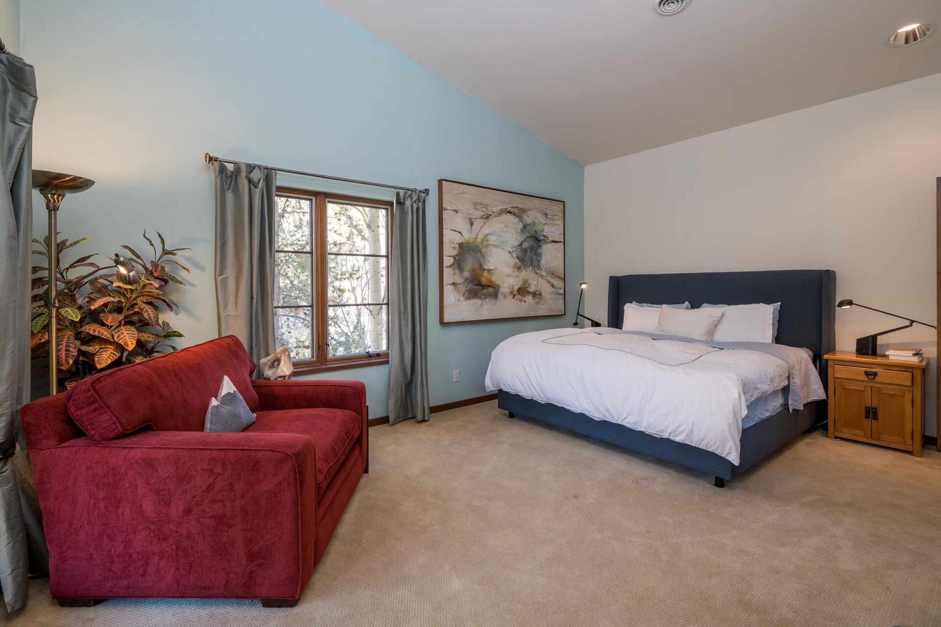35 Greenhorn Road Blaine County, ID 83333 - Photo 23 of 55 King bed in 3rd bedroom