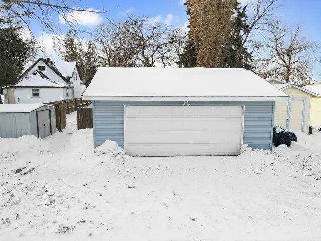 $109,900 | 120 State Avenue North, Thief River Falls, MN 56701