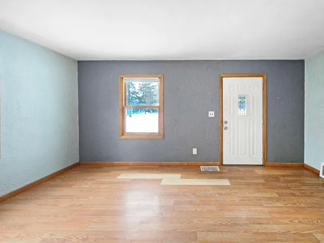 $109,900 | 120 State Avenue North, Thief River Falls, MN 56701