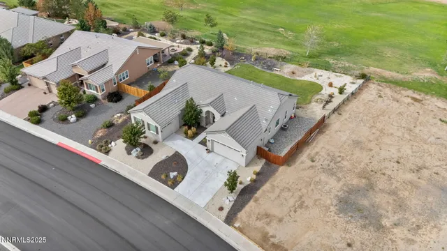 $700,000 | 357 Bayhill Circle, Dayton, NV 89403