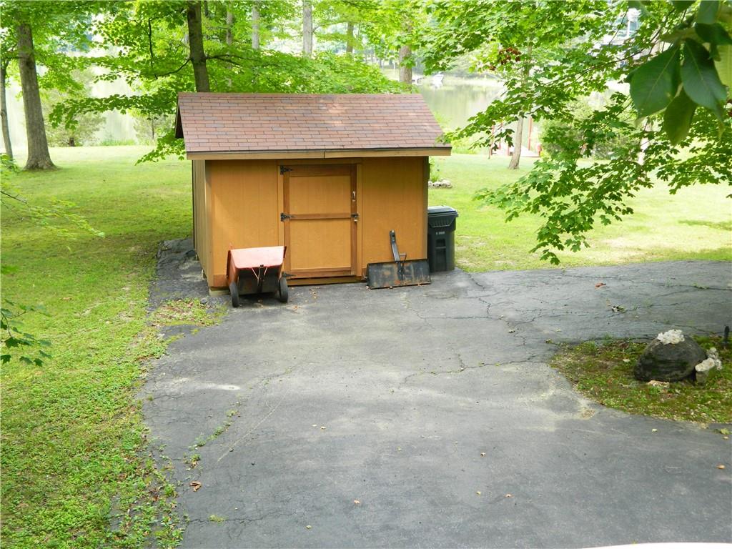 909 Wildwood Road North Vernon, IN 47265 - Photo 5 of 27