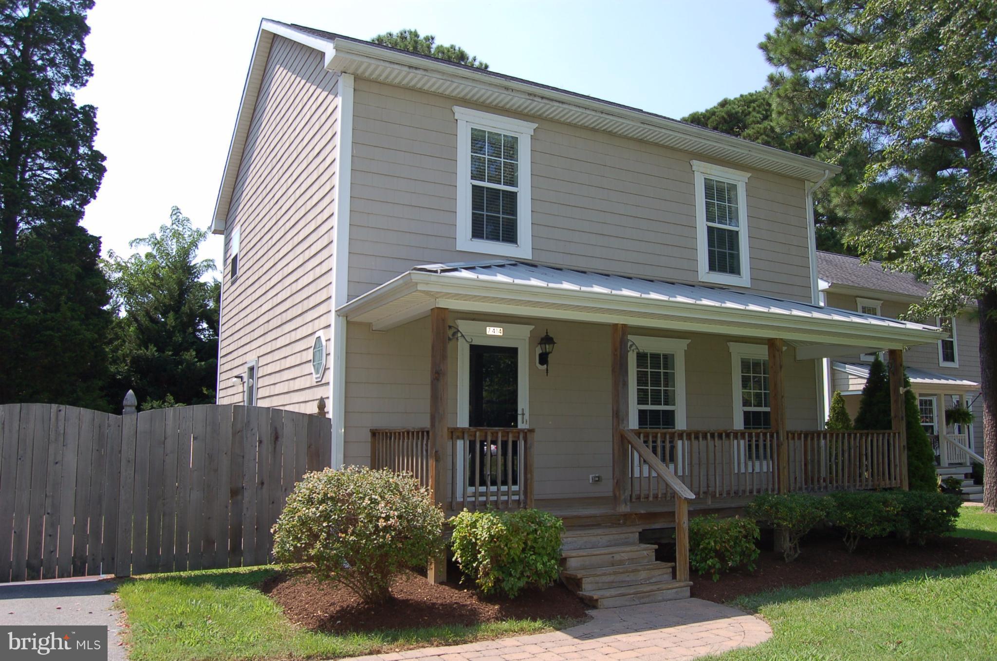 Exterior (Front)