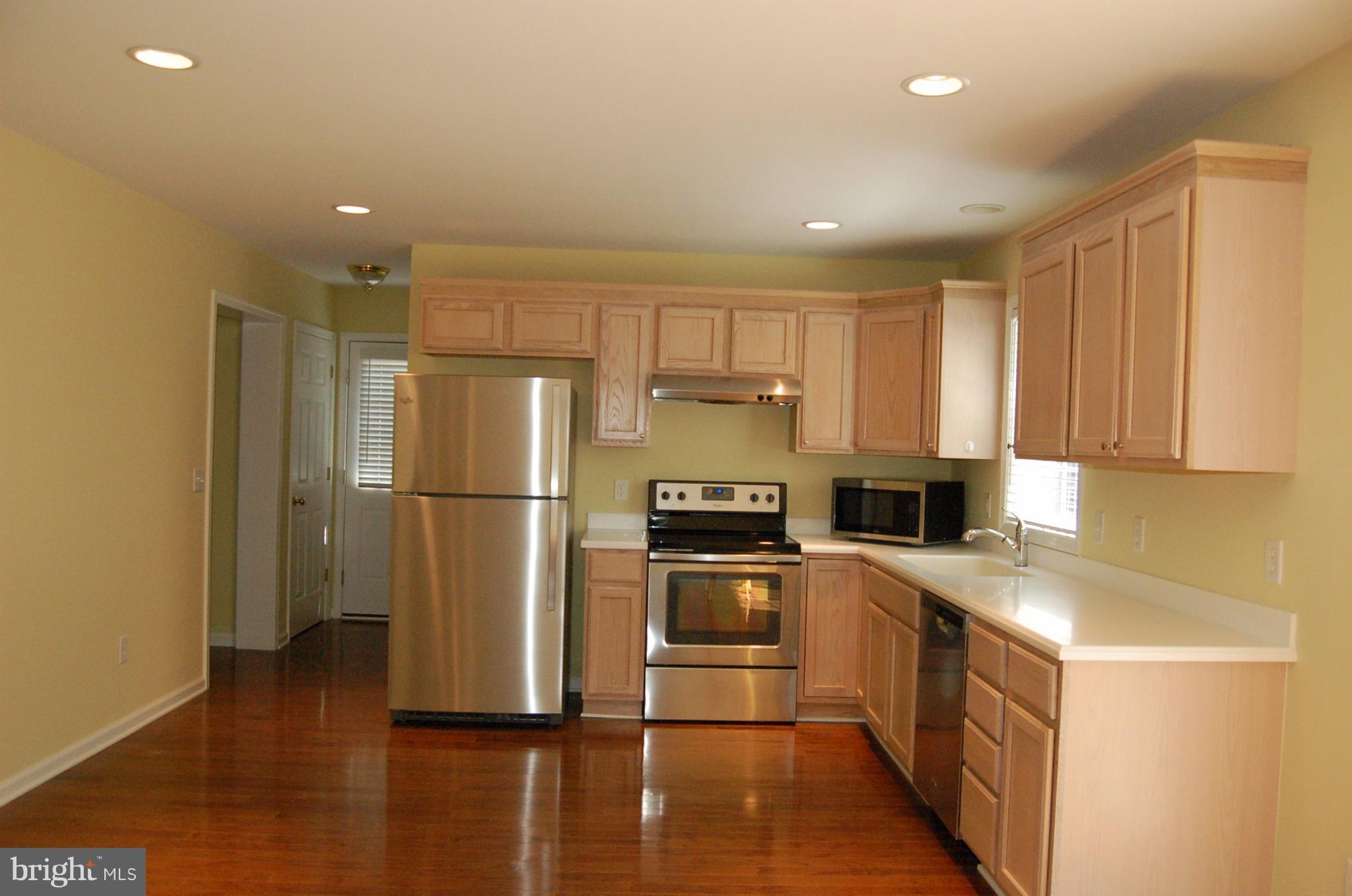 7414 Station Road Newcomb, MD 21653 - Photo 10 of 30 Kitchen