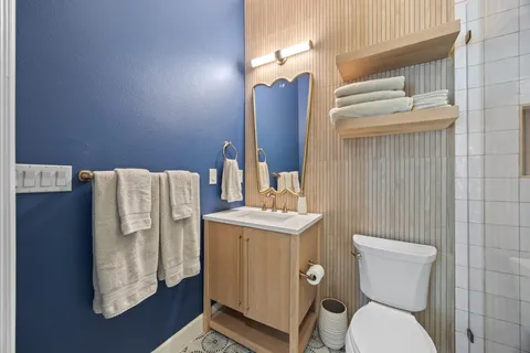 $2,699,900 | 5002 Finley Drive, Austin, TX 78731