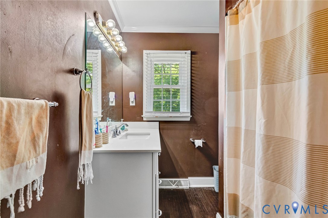 9737 Graves Road Petersburg, VA 23803 - Photo 14 of 35