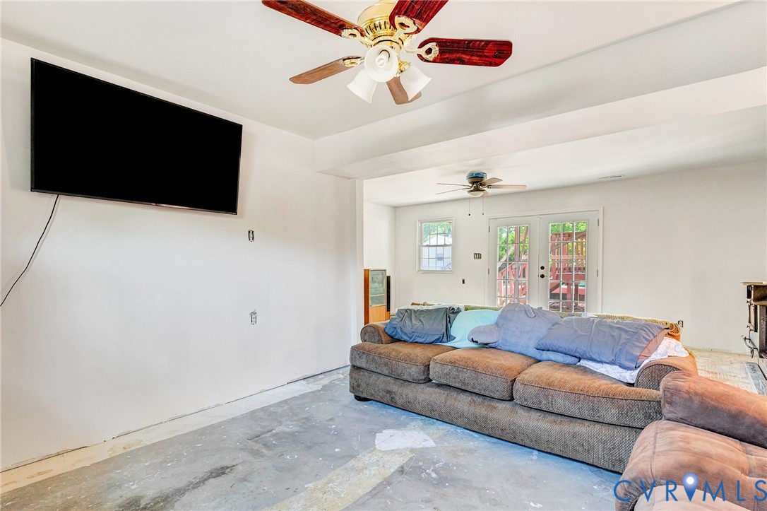 9737 Graves Road Petersburg, VA 23803 - Photo 20 of 35