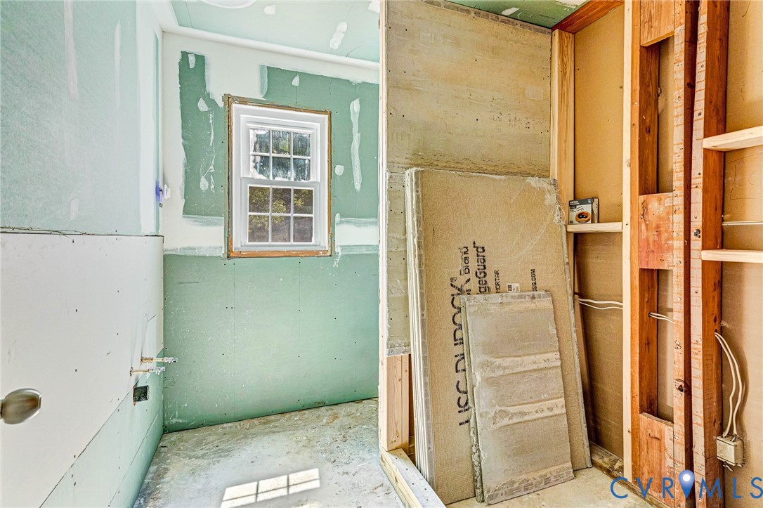 9737 Graves Road Petersburg, VA 23803 - Photo 29 of 35