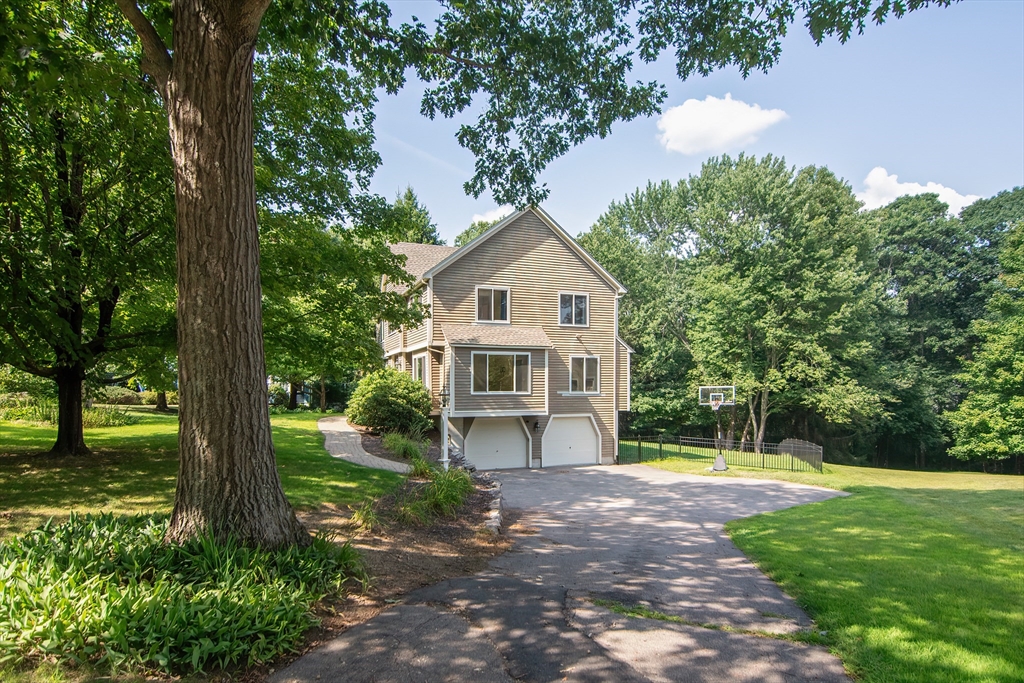 16 Walnut Hill Road Millis, MA 02054 - Photo 4 of 42 Gallery Image 4