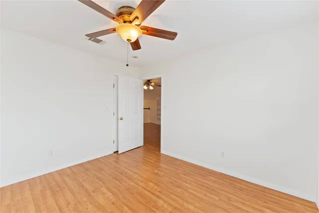 $392,000 | 606 Packer Court, Webster, TX 77598