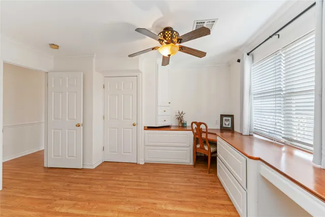 $392,000 | 606 Packer Court, Webster, TX 77598