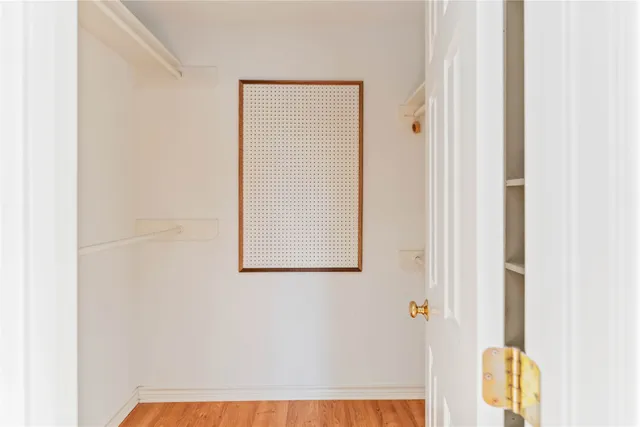 $392,000 | 606 Packer Court, Webster, TX 77598