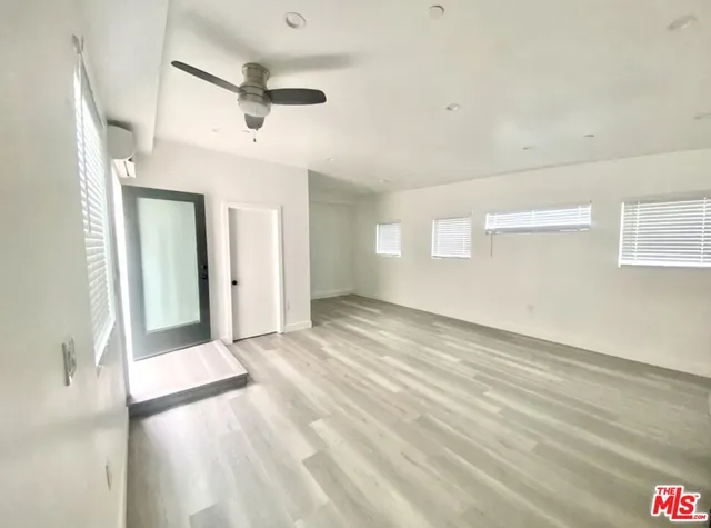 $2,595 | 1217 9th Street, Unit 12, Santa Monica, CA 90401