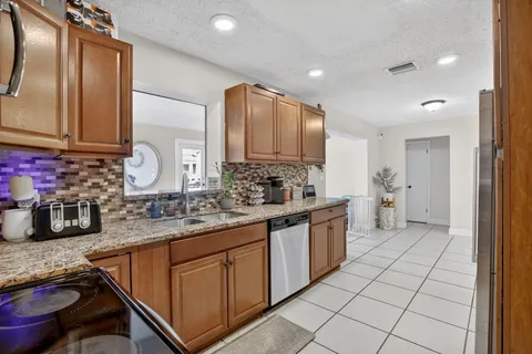 $565,000 | 6721 Southwest 28th Court, Miramar, FL 33023
