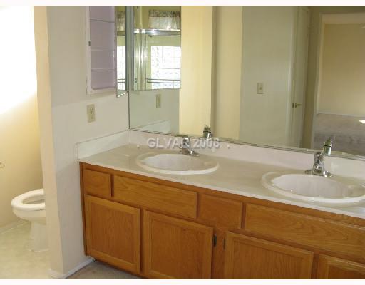 Master Bath/Spa.