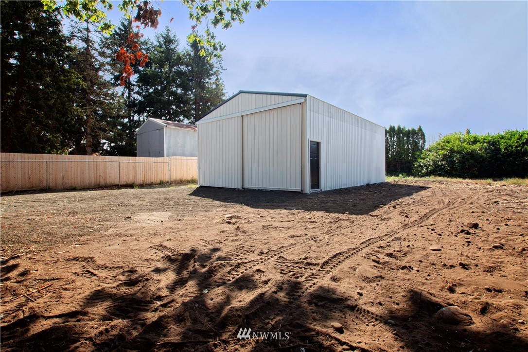 9017 178th Way Southwest Rochester, WA 98579 - Photo 6 of 32