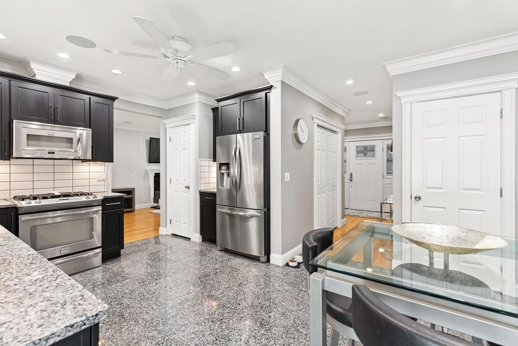 51 Harrison Avenue Saugus, MA 01906 - Photo 4 of 21