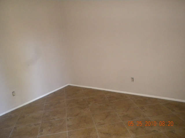 3511 East Baseline Road, Unit 1025 Phoenix, AZ 85042 - Photo 3 of 9 LIVING
