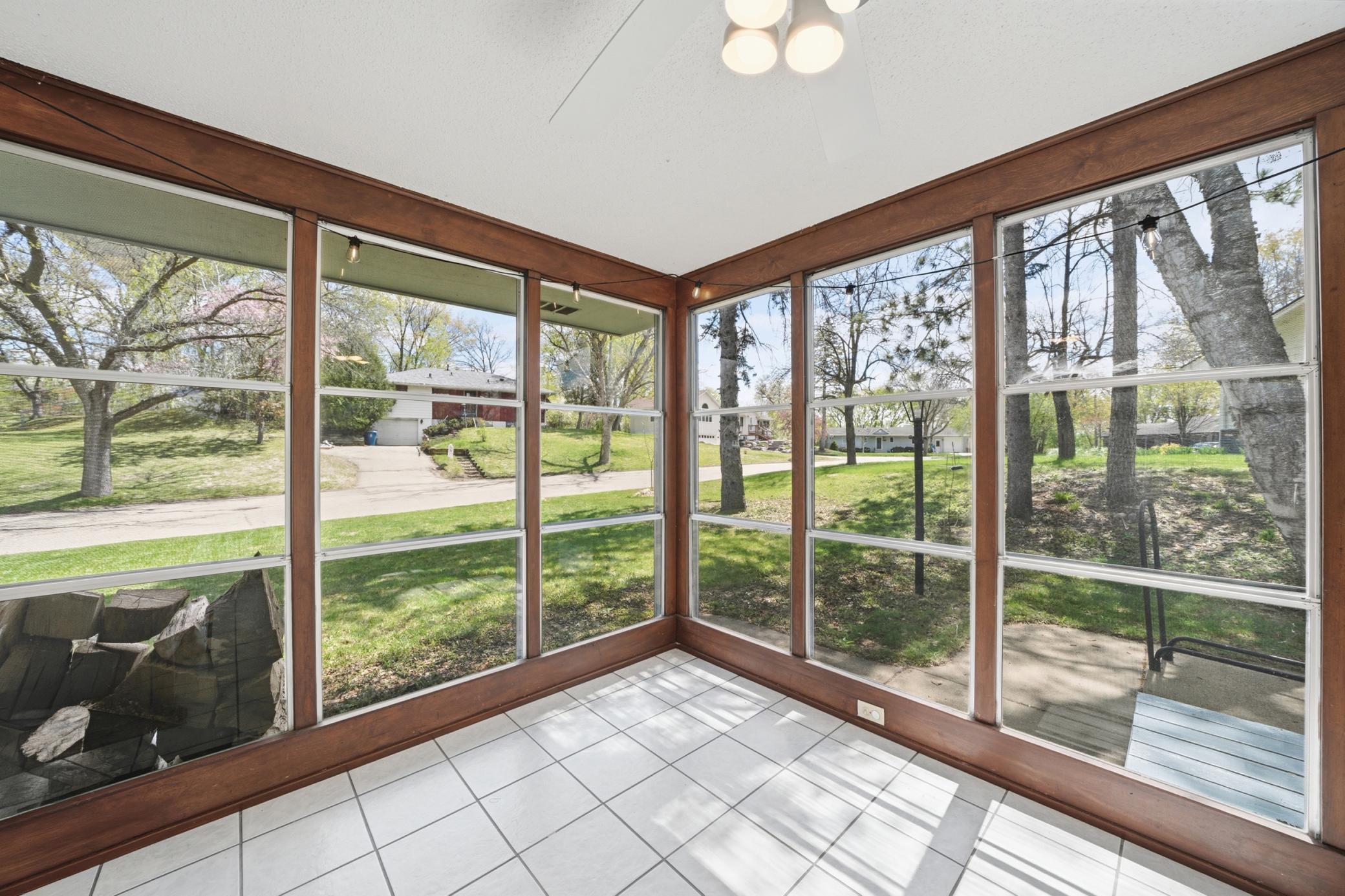 16019 Birch Lane Minnetonka, MN 55345 - Photo 22 of 54