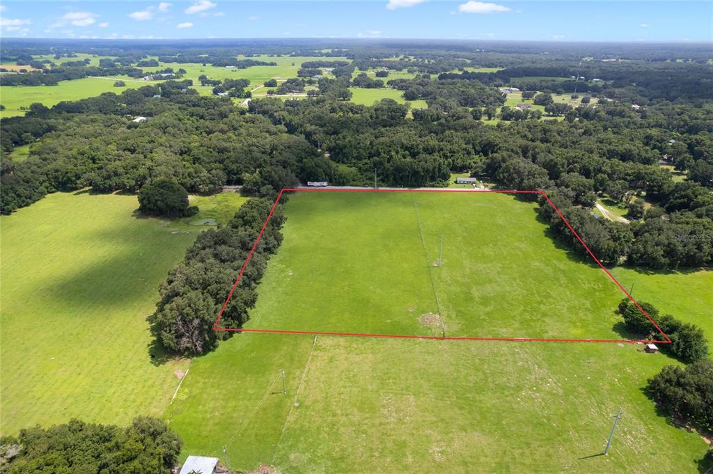 552 Cr Bushnell Bushnell, FL 33513 - Photo 14 of 21 a view of a city